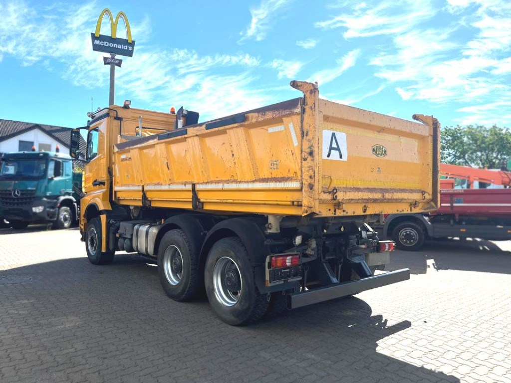 MERCEDES-BENZ Arocs 2663 6x4 3-Achs Kipper Meiller Bordmatik - Kipper vrachtwagen: afbeelding 4 MERCEDES-BENZ Arocs 2663 6x4 3-Achs Kipper Meiller Bordmatik - Kipper vrachtwagen: afbeelding 4