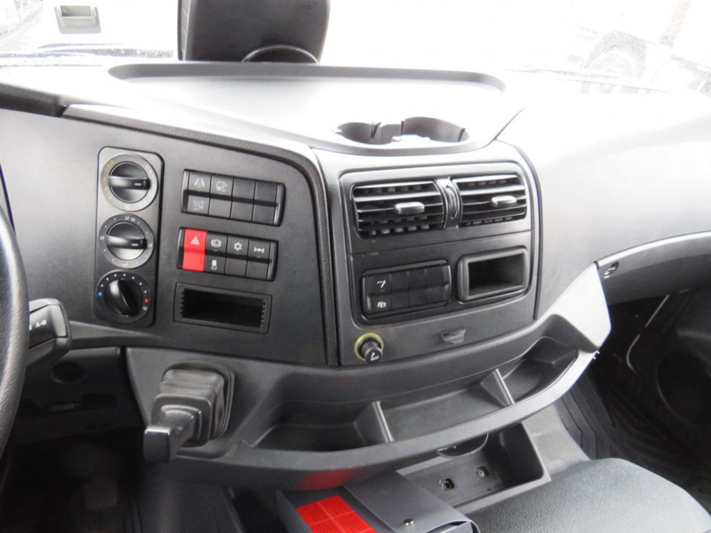 Leasing MERCEDES-BENZ Atego 1224 L Pritsche LBW LBW 1.5to MERCEDES-BENZ Atego 1224 L Pritsche LBW LBW 1.5to: afbeelding 11 Leasing MERCEDES-BENZ Atego 1224 L Pritsche LBW LBW 1.5to MERCEDES-BENZ Atego 1224 L Pritsche LBW LBW 1.5to: afbeelding 11