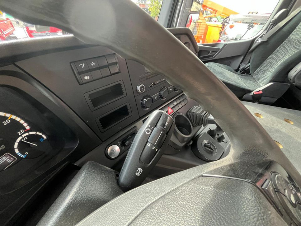 Kipper vrachtwagen MERCEDES-BENZ Mercedes-Benz Arocs 4-Achs Kipper 4143 8x4 Meiller Bordmatik: afbeelding 8