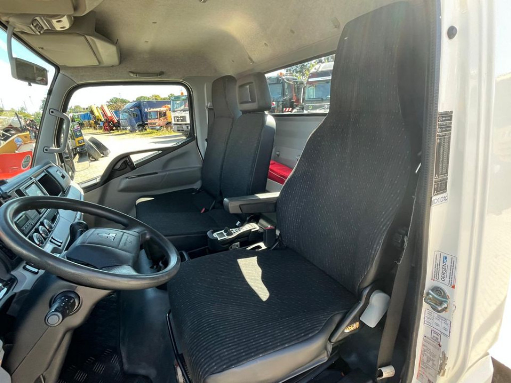 MITSUBISHI (J) Canter Fuso 7C18 Absetzkipper Tele verbreiterbar - Portaalarmsysteem vrachtwagen: afbeelding 2 MITSUBISHI (J) Canter Fuso 7C18 Absetzkipper Tele verbreiterbar - Portaalarmsysteem vrachtwagen: afbeelding 2