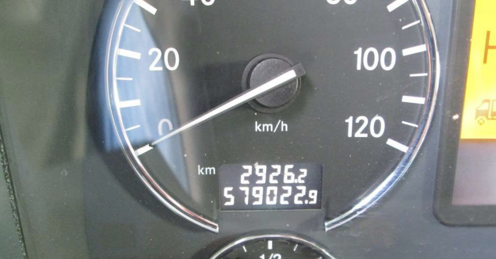 Mercedes-Benz Actros Pritsche Heckkran 2641 L 6x2 Funk - Vrachtwagen met open laadbak, Kraanwagen: afbeelding 5 Mercedes-Benz Actros Pritsche Heckkran 2641 L 6x2 Funk - Vrachtwagen met open laadbak, Kraanwagen: afbeelding 5