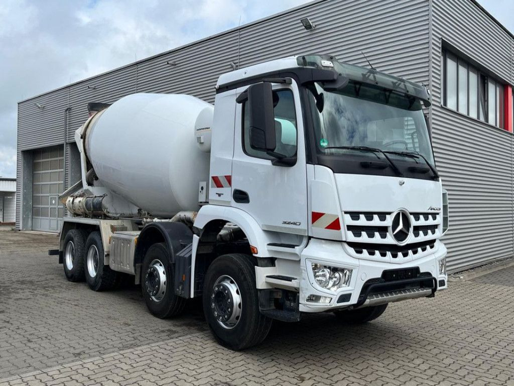 Mercedes-Benz Arocs 3240 B 8x4 Betonmischer Deutsch Top AP Ach - Betonmixer: afbeelding 2 Mercedes-Benz Arocs 3240 B 8x4 Betonmischer Deutsch Top AP Ach - Betonmixer: afbeelding 2