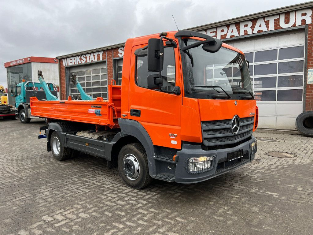 Mercedes-Benz Atego 818 K 2-Achs Kipper Schalter - Kipper vrachtwagen: afbeelding 2 Mercedes-Benz Atego 818 K 2-Achs Kipper Schalter - Kipper vrachtwagen: afbeelding 2