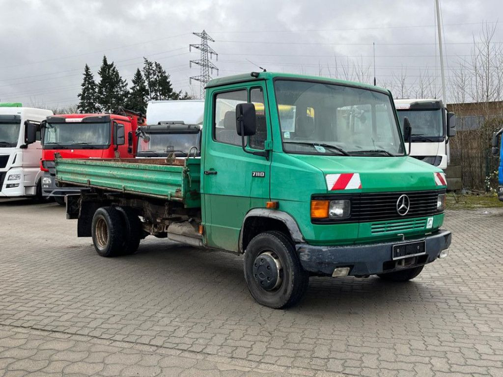 Mercedes-Benz Vario 711 DK 2-Achs Kipper Meiller - Kipper bestelwagen: afbeelding 2 Mercedes-Benz Vario 711 DK 2-Achs Kipper Meiller - Kipper bestelwagen: afbeelding 2