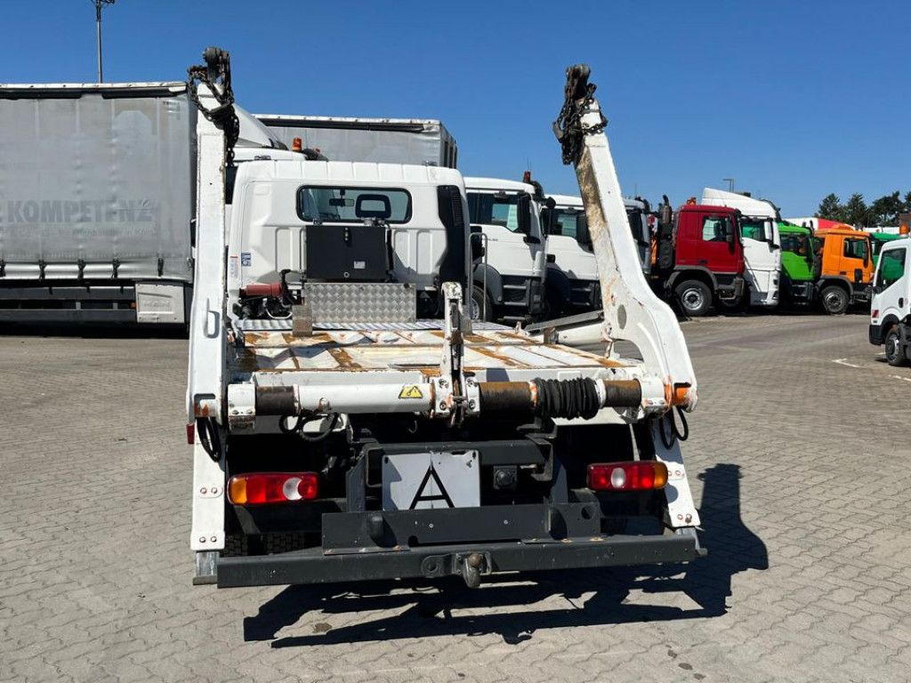 Mitsubishi Canter Fuso 7C18 Absetzkipper Tele verbreiterbar - Kipper bestelwagen: afbeelding 4 Mitsubishi Canter Fuso 7C18 Absetzkipper Tele verbreiterbar - Kipper bestelwagen: afbeelding 4