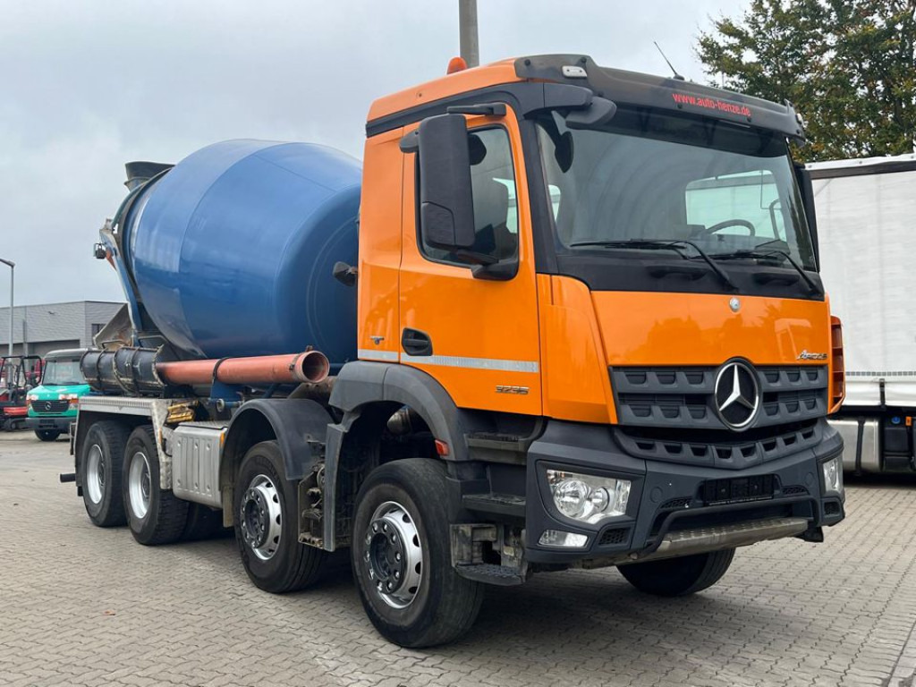 MERCEDES-BENZ Arocs 3236 8x4 Betonmischer Deutsch Top AP Achsen - Vrachtwagen: afbeelding 4 MERCEDES-BENZ Arocs 3236 8x4 Betonmischer Deutsch Top AP Achsen - Vrachtwagen: afbeelding 4