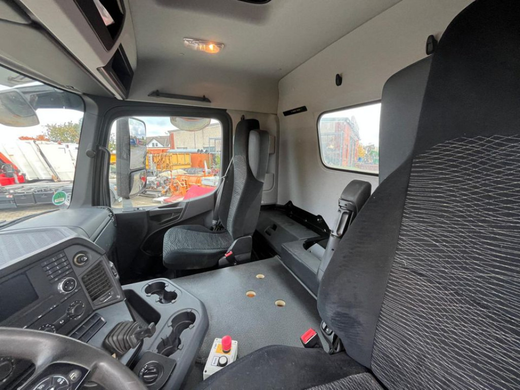 MERCEDES-BENZ Arocs 3236 8x4 Betonmischer Deutsch Top AP Achsen - Vrachtwagen: afbeelding 2 MERCEDES-BENZ Arocs 3236 8x4 Betonmischer Deutsch Top AP Achsen - Vrachtwagen: afbeelding 2