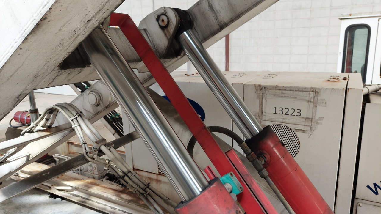 Container/ Palletlader CLT-8 Speedloader FMC: afbeelding 9 Container/ Palletlader CLT-8 Speedloader FMC: afbeelding 9