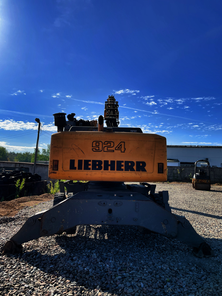 LIEBHERR A924C LITRONIC - Bouwmachine: afbeelding 2 LIEBHERR A924C LITRONIC - Bouwmachine: afbeelding 2