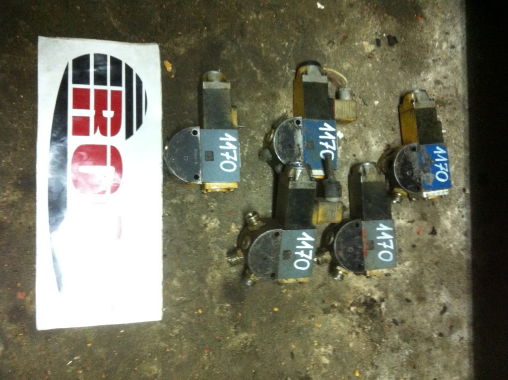 MANNESMANN REXROTH 4WE6D53/AG24NZ4 443143/3 - 1 SEKCYJNY + KOŚĆ G607/01 + CEWKA GU35-4 24VDC 26W - Hydraulische klep voor Bouwmachine: afbeelding 1 MANNESMANN REXROTH 4WE6D53/AG24NZ4 443143/3 - 1 SEKCYJNY + KOŚĆ G607/01 + CEWKA GU35-4 24VDC 26W - Hydraulische klep voor Bouwmachine: afbeelding 1