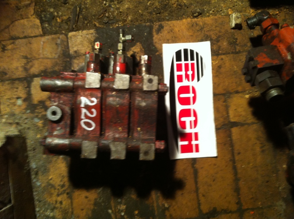 MARREL HYDRO FDG3P20A D33436-03 - 3 SEKCYJNY - Hydraulische klep voor Bouwmachine: afbeelding 1 MARREL HYDRO FDG3P20A D33436-03 - 3 SEKCYJNY - Hydraulische klep voor Bouwmachine: afbeelding 1