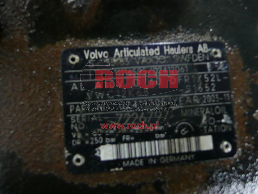 VOLVO AL A10VO60DFR1/52L-VWC12K68-S1652 11116595/ -2412-61 02411705 + AL A10VO28ED72/52L-VSC12N00T-S1126 11116595/ 02412061 02411725 - Hydraulische pomp: afbeelding 1 VOLVO AL A10VO60DFR1/52L-VWC12K68-S1652 11116595/ -2412-61 02411705 + AL A10VO28ED72/52L-VSC12N00T-S1126 11116595/ 02412061 02411725 - Hydraulische pomp: afbeelding 1