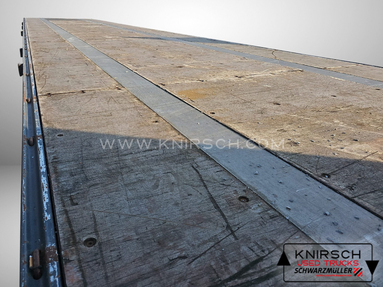 SCHWARZMUELLER J-3A-80 Plateausattel - Open/ Plateau aanhangwagen: afbeelding 2 SCHWARZMUELLER J-3A-80 Plateausattel - Open/ Plateau aanhangwagen: afbeelding 2