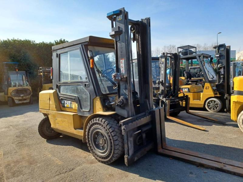 Caterpillar DP50K2 - Diesel heftruck: afbeelding 1 Caterpillar DP50K2 - Diesel heftruck: afbeelding 1