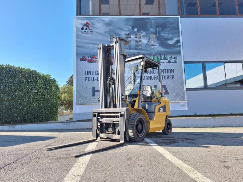 Caterpillar GP25NT - LPG heftruck: afbeelding 1 Caterpillar GP25NT - LPG heftruck: afbeelding 1