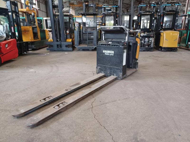 Caterpillar NO20NE - Orderverzameltruck: afbeelding 2 Caterpillar NO20NE - Orderverzameltruck: afbeelding 2