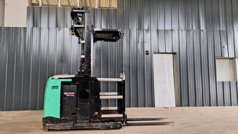 Caterpillar NOH10N - Orderverzameltruck: afbeelding 1 Caterpillar NOH10N - Orderverzameltruck: afbeelding 1