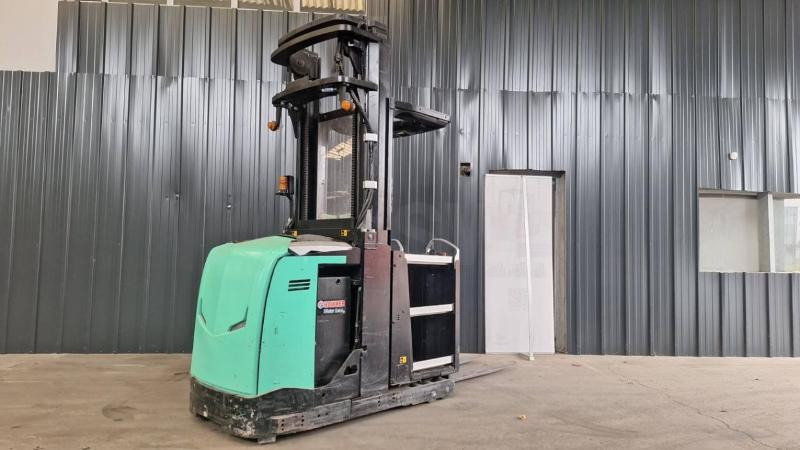 Caterpillar NOH10N - Orderverzameltruck: afbeelding 3 Caterpillar NOH10N - Orderverzameltruck: afbeelding 3