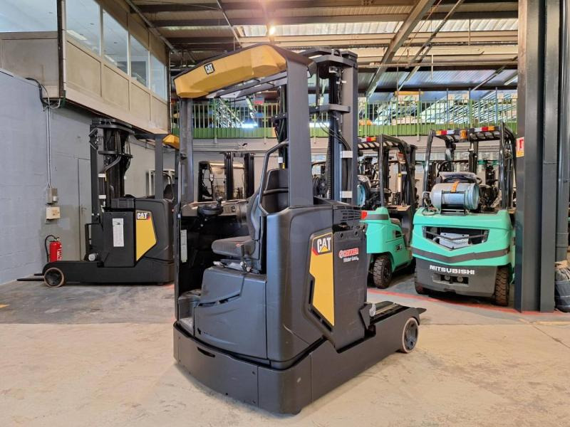 Caterpillar NR16N2 - Reach truck: afbeelding 4 Caterpillar NR16N2 - Reach truck: afbeelding 4