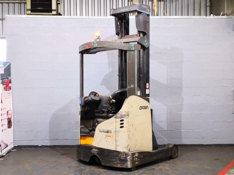 Crown ESR5000-1.4 - Reach truck: afbeelding 2 Crown ESR5000-1.4 - Reach truck: afbeelding 2