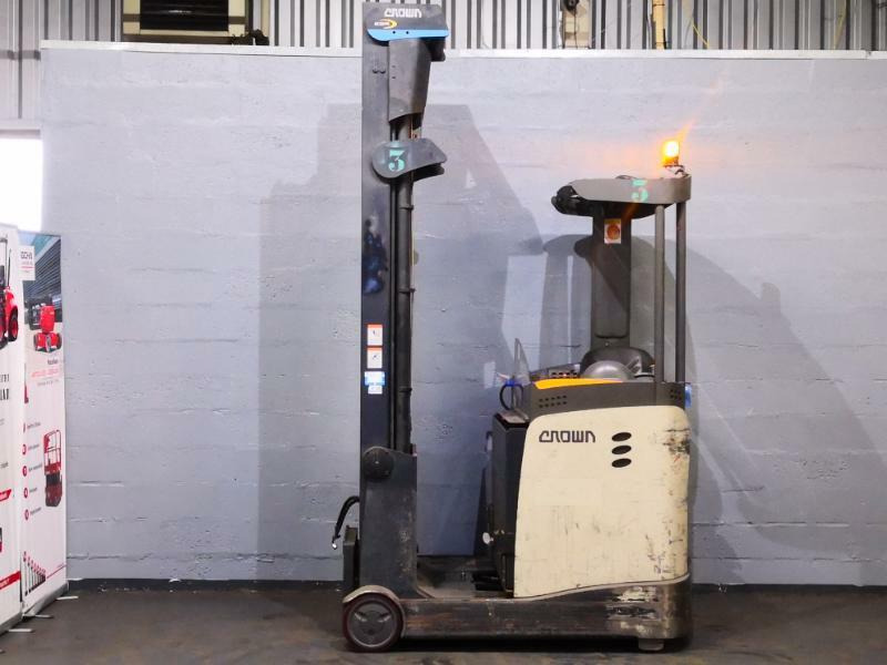 Crown ESR5000-1.4 - Reach truck: afbeelding 4 Crown ESR5000-1.4 - Reach truck: afbeelding 4