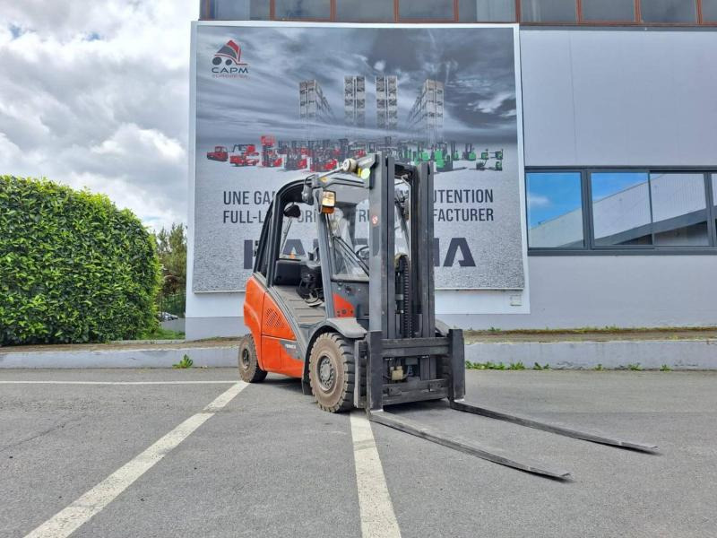 Fenwick H30 T - 02 - LPG heftruck: afbeelding 2 Fenwick H30 T - 02 - LPG heftruck: afbeelding 2