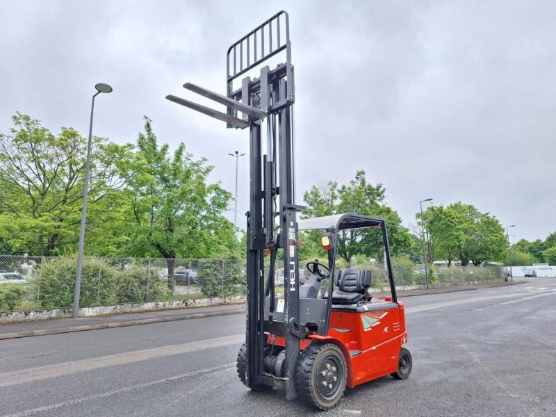 Heli CPD30 - Elektrische heftruck: afbeelding 5 Heli CPD30 - Elektrische heftruck: afbeelding 5