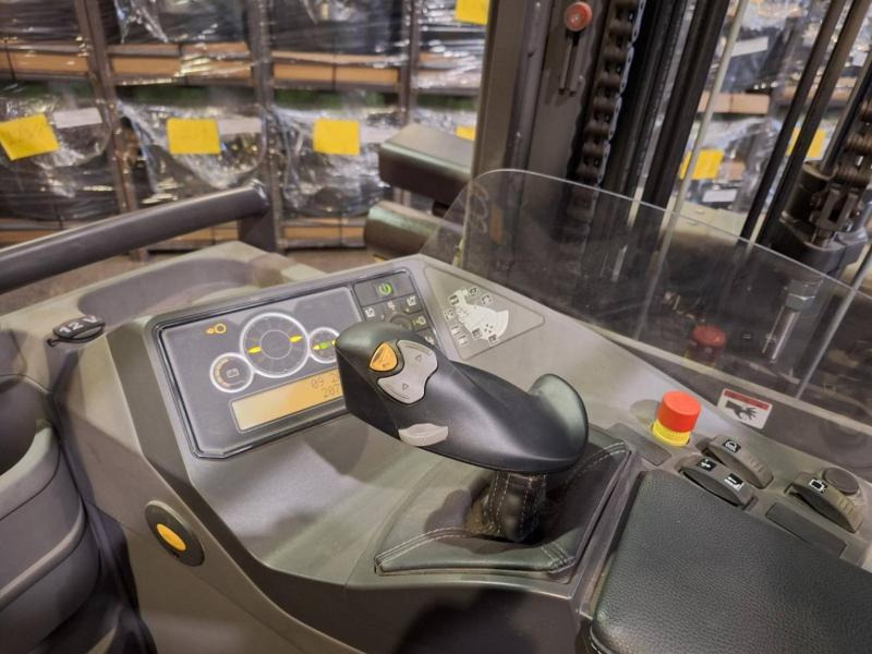 4-weg zijlader UniCarriers 250DTFVRE635UFW: afbeelding 23