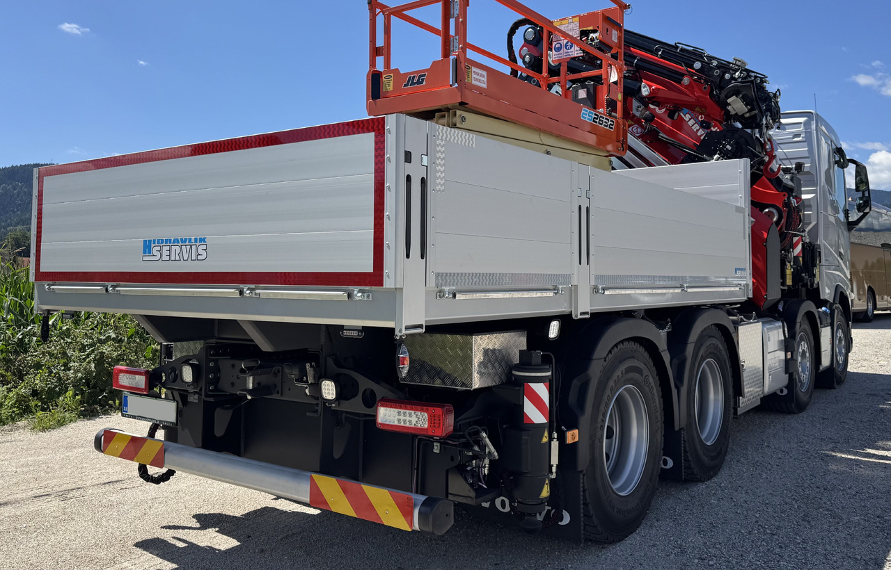 VOLVO FH 500 Hiab Palfinger Fassi F1450-8 JIB-6 - Kraanwagen: afbeelding 4 VOLVO FH 500 Hiab Palfinger Fassi F1450-8 JIB-6 - Kraanwagen: afbeelding 4