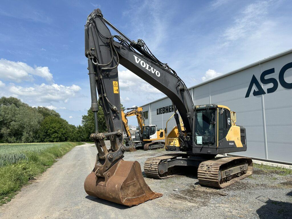 Volvo EC220EL - Rupsgraafmachine: afbeelding 4 Volvo EC220EL - Rupsgraafmachine: afbeelding 4