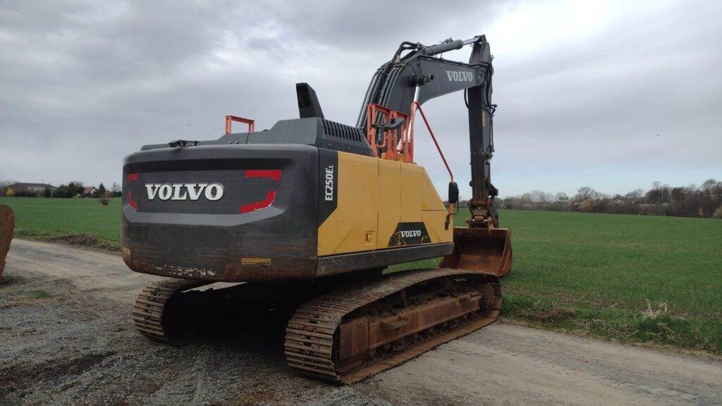 Volvo EC250EL - Rupsgraafmachine: afbeelding 2 Volvo EC250EL - Rupsgraafmachine: afbeelding 2