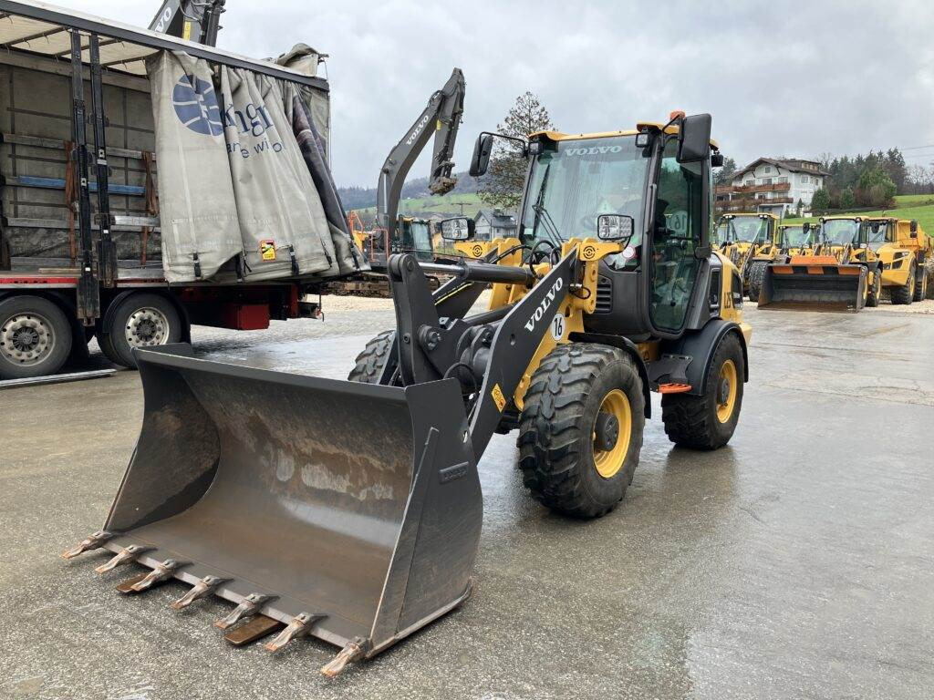 Volvo JL25H Electric - Schranklader: afbeelding 4 Volvo JL25H Electric - Schranklader: afbeelding 4