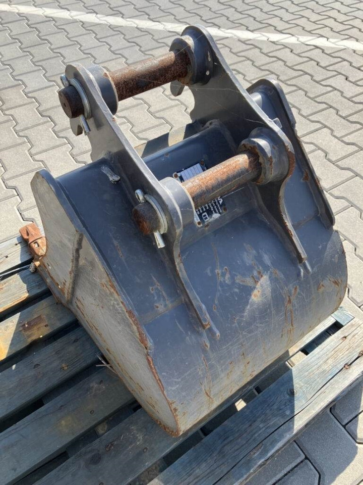 Volvo Tieflöffel mit Zähne - Festanbau - Graaflaadmachine: afbeelding 2 Volvo Tieflöffel mit Zähne - Festanbau - Graaflaadmachine: afbeelding 2