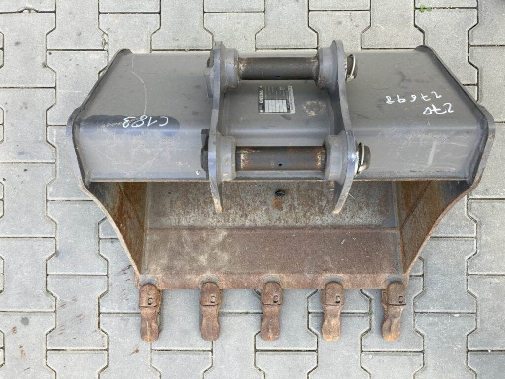 Volvo Tieflöffel mit Zähnen - Festanbau - Graaflaadmachine: afbeelding 2 Volvo Tieflöffel mit Zähnen - Festanbau - Graaflaadmachine: afbeelding 2
