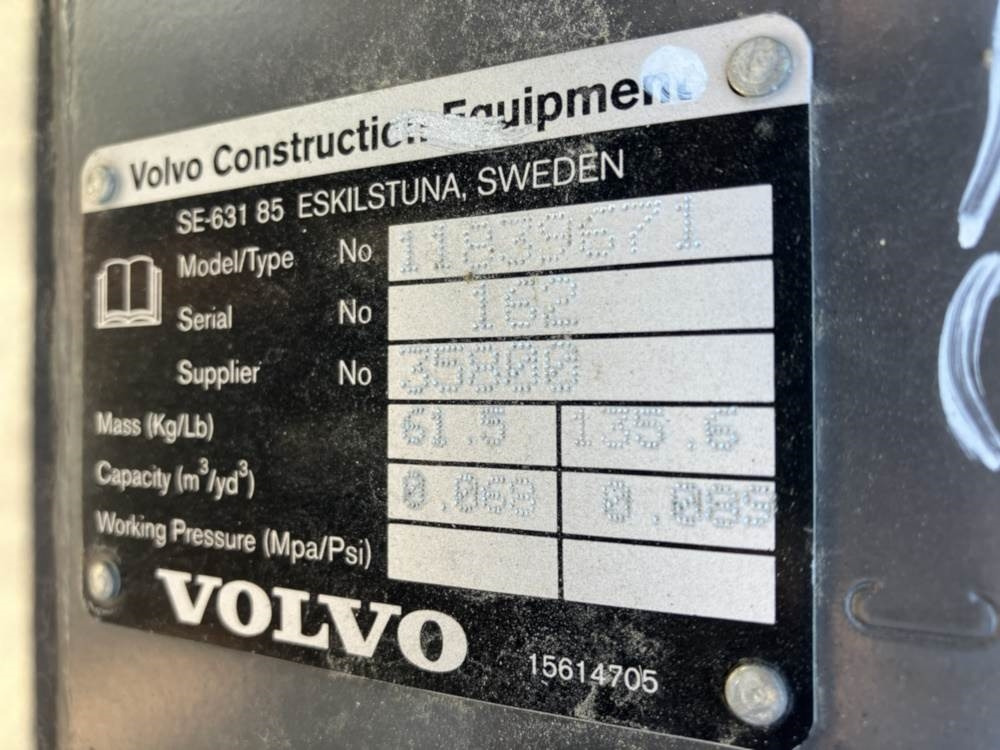 Volvo Tieflöffel mit Zähnen - Festanbau - Graaflaadmachine: afbeelding 5 Volvo Tieflöffel mit Zähnen - Festanbau - Graaflaadmachine: afbeelding 5