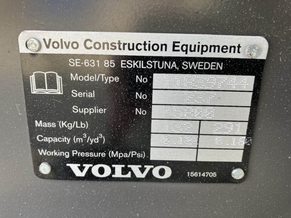 Volvo Tieflöffel mit Zähnen - Graaflaadmachine: afbeelding 3 Volvo Tieflöffel mit Zähnen - Graaflaadmachine: afbeelding 3