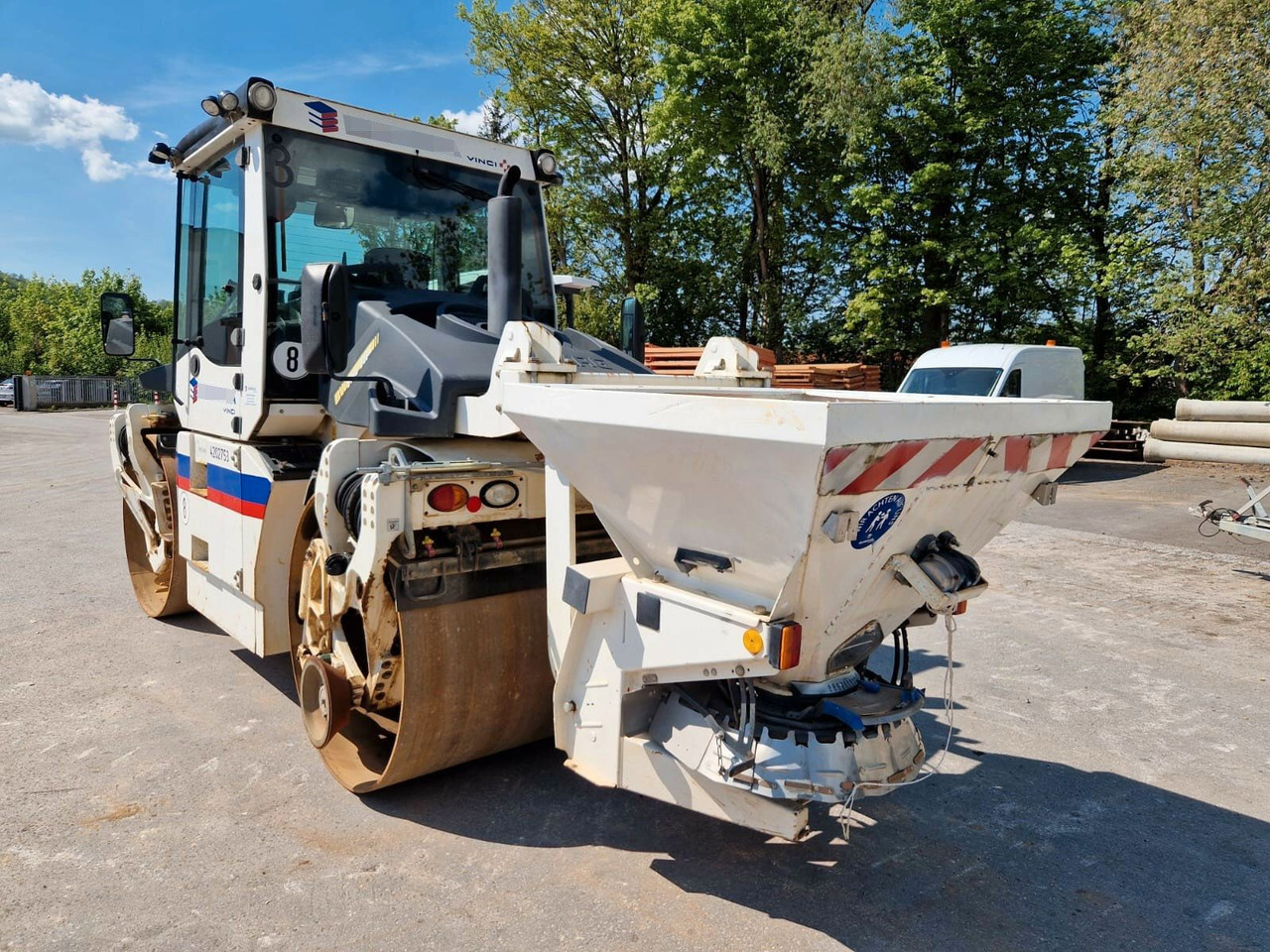 BOMAG BW 174 AP-4 AM Walze 12 Ton *Vibrator *Streuer - Asfaltwals: afbeelding 1 BOMAG BW 174 AP-4 AM Walze 12 Ton *Vibrator *Streuer - Asfaltwals: afbeelding 1