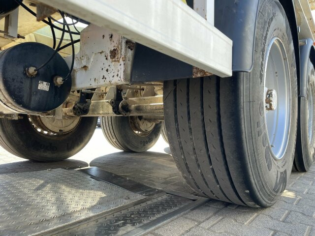 Betonmischer-Auflieger Intermix 12 m³ mit Motor - Betonmixer oplegger: afbeelding 5 Betonmischer-Auflieger Intermix 12 m³ mit Motor - Betonmixer oplegger: afbeelding 5