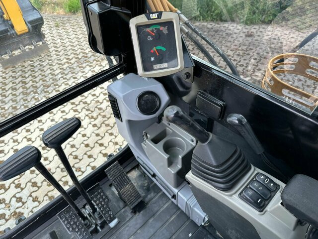 CAT Bagger 306 E2 Minibagger Kettenbagger 270 H - Rupsgraafmachine: afbeelding 2 CAT Bagger 306 E2 Minibagger Kettenbagger 270 H - Rupsgraafmachine: afbeelding 2