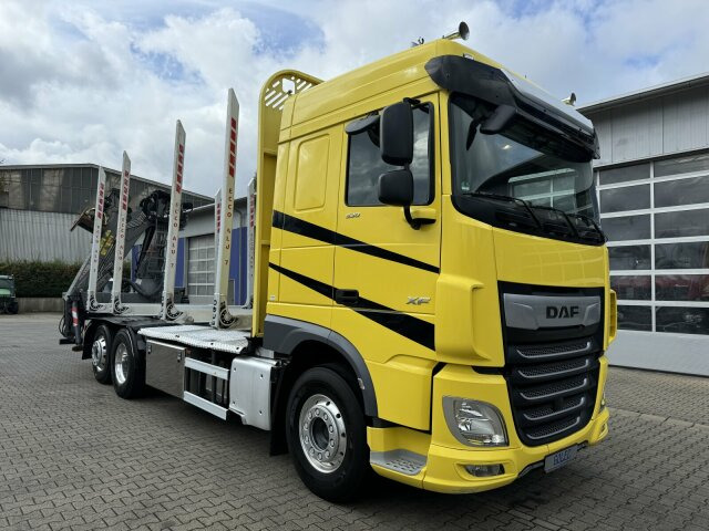 DAF XF 530 6x2 Holztransport Kran PENZ 15Z9.50 *Anh. - Houttransport, Kraanwagen: afbeelding 1 DAF XF 530 6x2 Holztransport Kran PENZ 15Z9.50 *Anh. - Houttransport, Kraanwagen: afbeelding 1