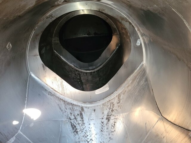 Feldbinder EUT 56.3 Silo 56.000 L 3 Achse - Bulkoplegger: afbeelding 4 Feldbinder EUT 56.3 Silo 56.000 L 3 Achse - Bulkoplegger: afbeelding 4