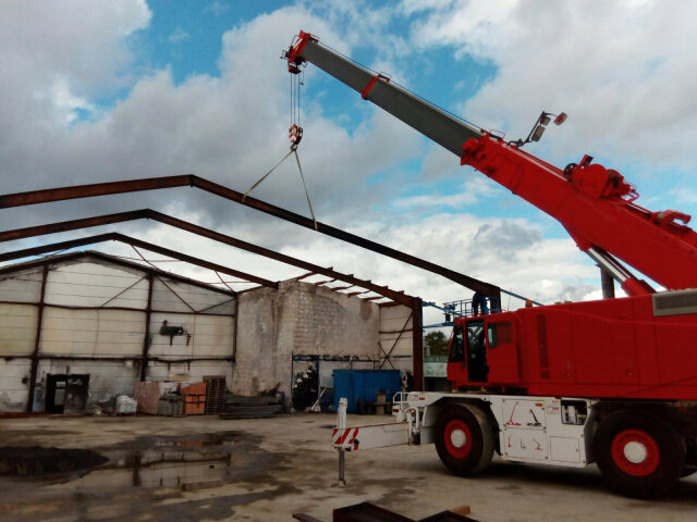 Grove GCK 3045 CITY KRAN 45 Ton - 5800 Std - Mobiele kraan: afbeelding 2 Grove GCK 3045 CITY KRAN 45 Ton - 5800 Std - Mobiele kraan: afbeelding 2