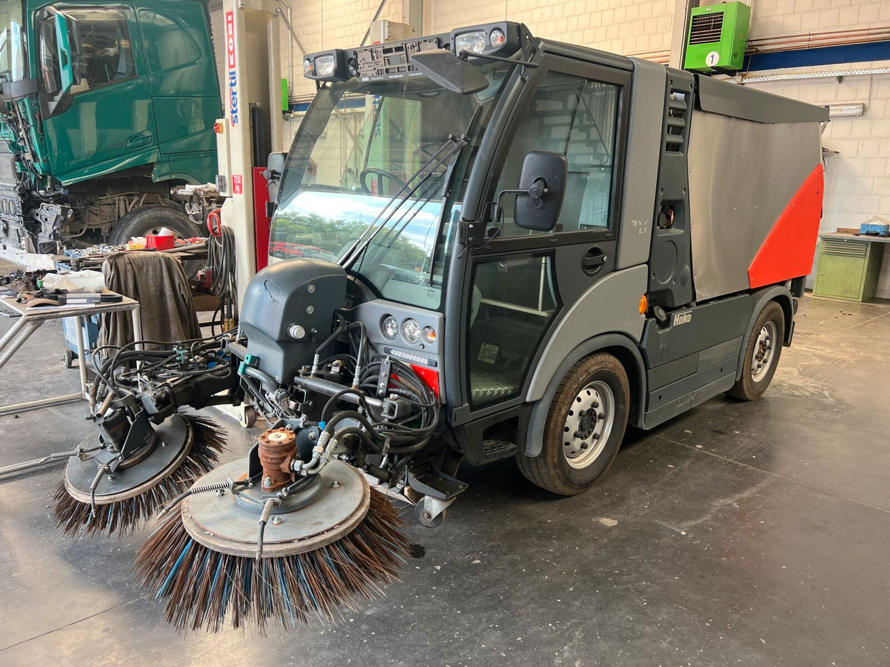 Hako Citymaster CM 2200 Kehrmaschine 2 m³ - Veegwagen: afbeelding 1 Hako Citymaster CM 2200 Kehrmaschine 2 m³ - Veegwagen: afbeelding 1