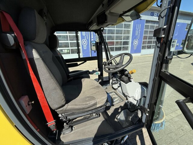 Johnston C202 Kleinkehrmaschine 2 M³ - 6.000 h - Veegwagen: afbeelding 2 Johnston C202 Kleinkehrmaschine 2 M³ - 6.000 h - Veegwagen: afbeelding 2