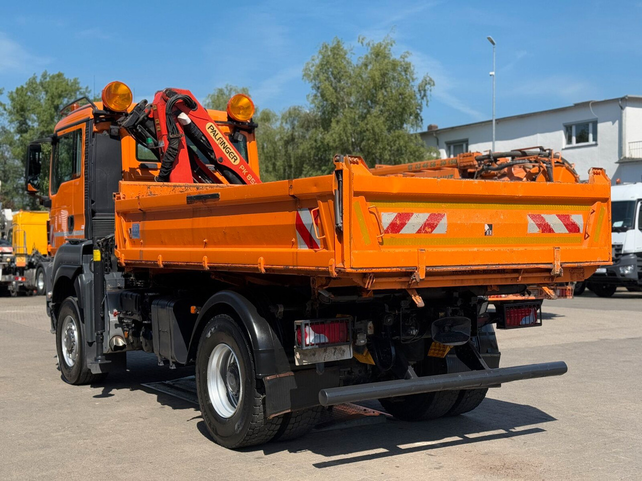 MAN TGA 18.360 4x4 Kipper Kran PALFINGER Winterd. - Kraanwagen: afbeelding 5 MAN TGA 18.360 4x4 Kipper Kran PALFINGER Winterd. - Kraanwagen: afbeelding 5