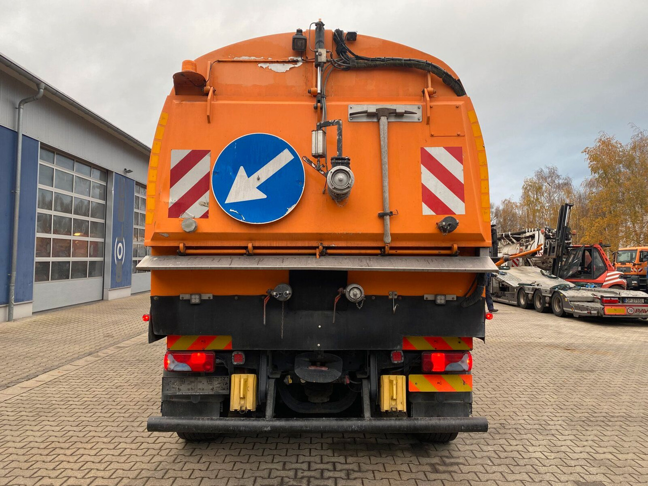 MAN TGA 26.430 6x2-2 LL - Veegwagen: afbeelding 4 MAN TGA 26.430 6x2-2 LL - Veegwagen: afbeelding 4