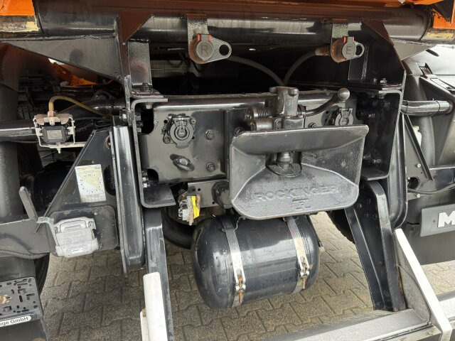 MAN TGS 28.400 6x4-4 Kipper Kran Palfinger PK9002 - Kipper vrachtwagen, Kraanwagen: afbeelding 3 MAN TGS 28.400 6x4-4 Kipper Kran Palfinger PK9002 - Kipper vrachtwagen, Kraanwagen: afbeelding 3