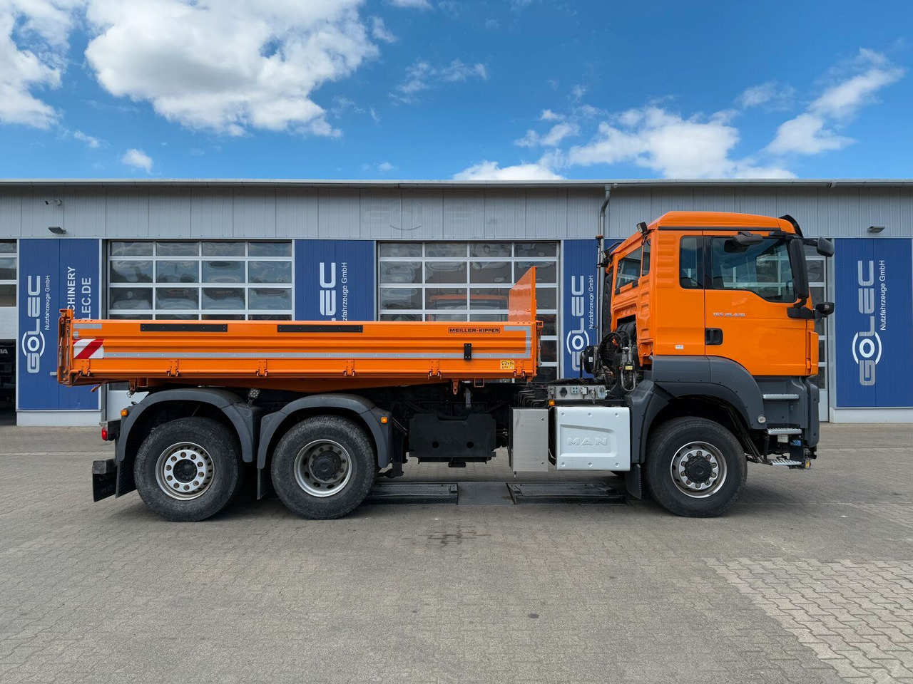 MAN TGS 28.420 6x4-4 Meiller Kipper Winterdienst - Kipper vrachtwagen: afbeelding 2 MAN TGS 28.420 6x4-4 Meiller Kipper Winterdienst - Kipper vrachtwagen: afbeelding 2