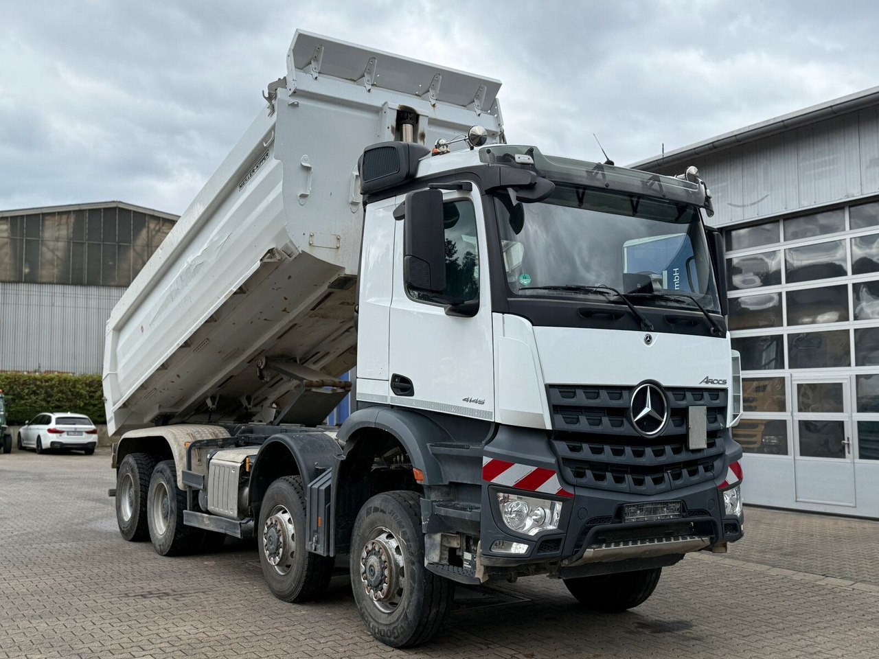 Mercedes-Benz 4145 Meiler Kipper - Kipper vrachtwagen: afbeelding 2 Mercedes-Benz 4145 Meiler Kipper - Kipper vrachtwagen: afbeelding 2