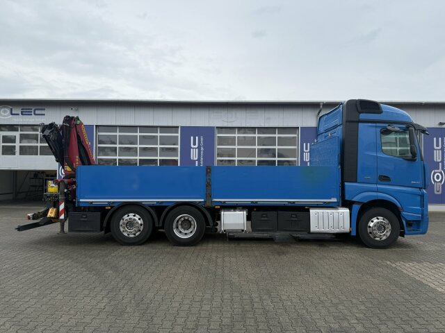 Kraanwagen Mercedes-Benz ACTROS 2545 6x2 Pritsche Kran Palfinger PK20001K: afbeelding 8 Kraanwagen Mercedes-Benz ACTROS 2545 6x2 Pritsche Kran Palfinger PK20001K: afbeelding 8
